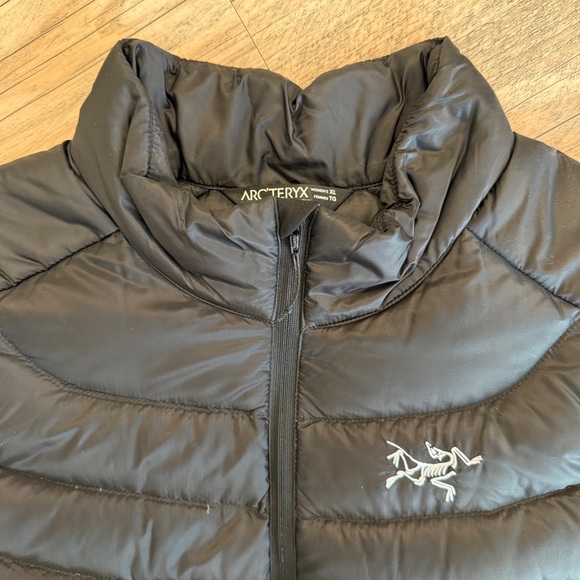 ARC’TERYX CERIUM LT VEST WOMEN'S - XL - Black - Like New Condition - Picture 3 of 8